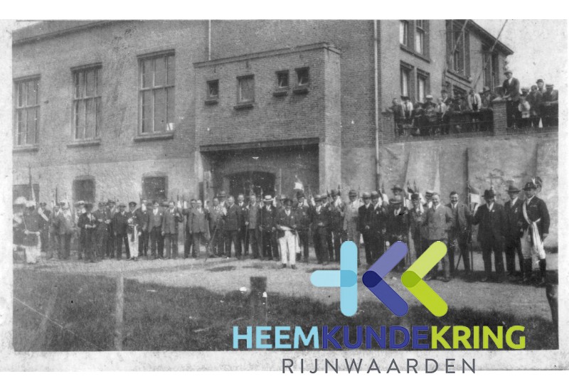 1934-0403 (2)